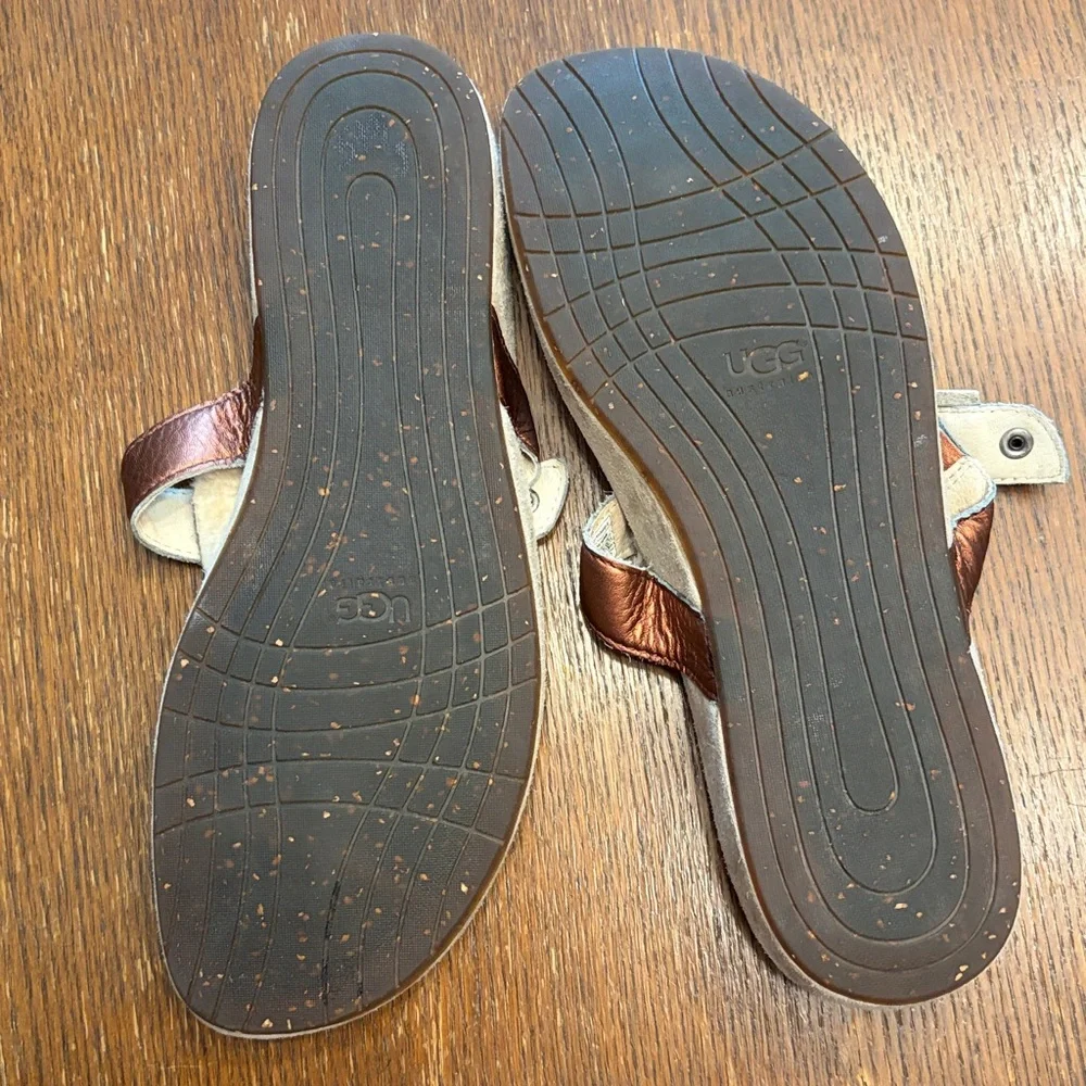 UGG Women's sz 11 Gypsy copper Leather Sandals - Picture 6 of 6